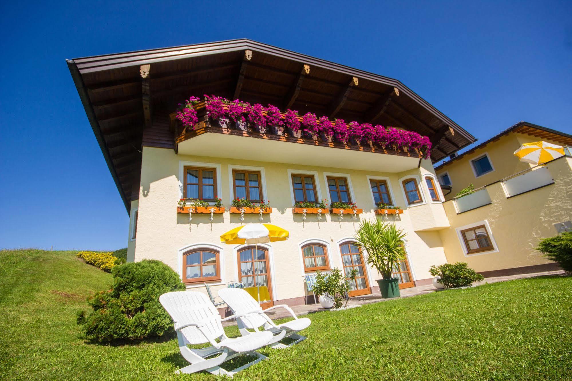 Gaestehaus Stabauer Mondsee Ngoại thất bức ảnh