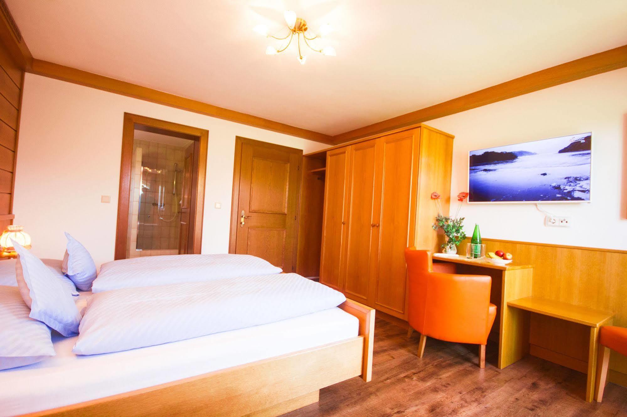 Gaestehaus Stabauer Mondsee Ngoại thất bức ảnh